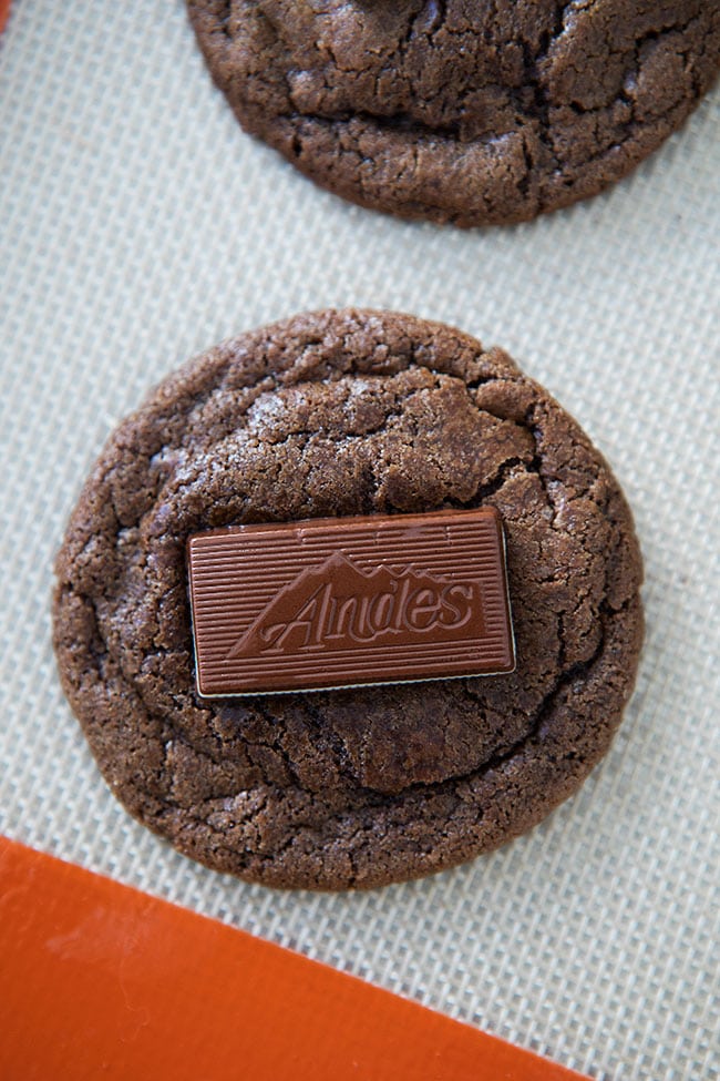 How to Make Andes Mint Cookies